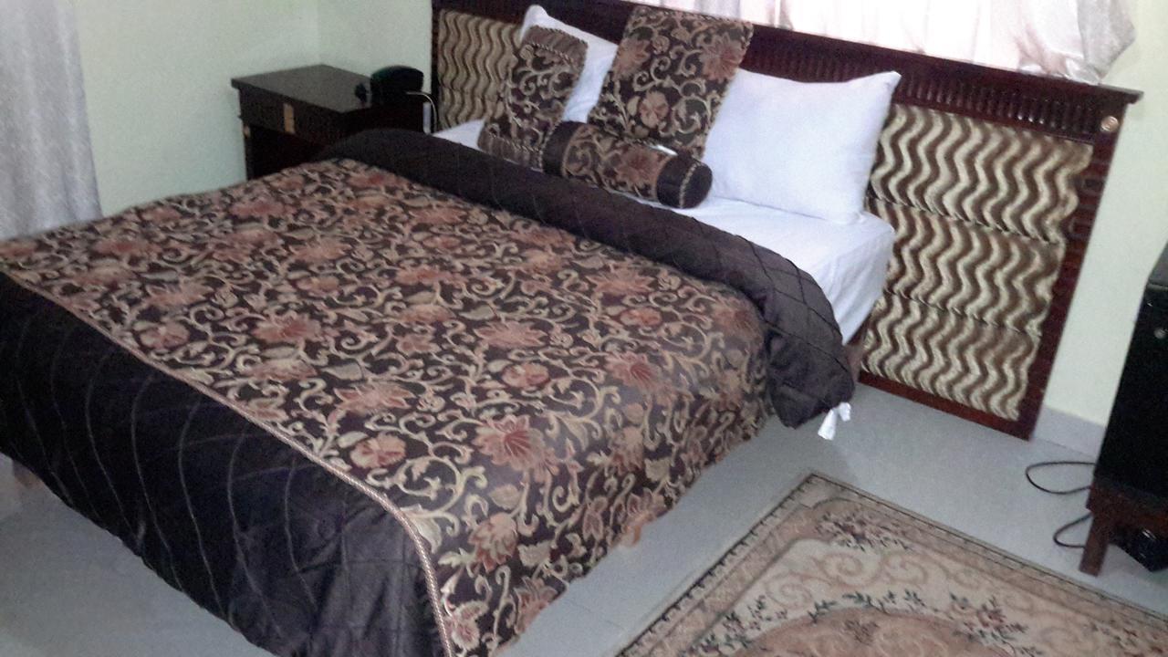 My Choice Hotel Tema Buitenkant foto